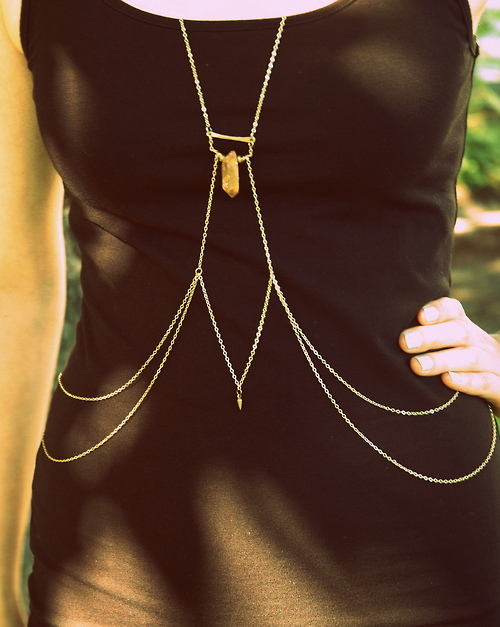 harness necklace